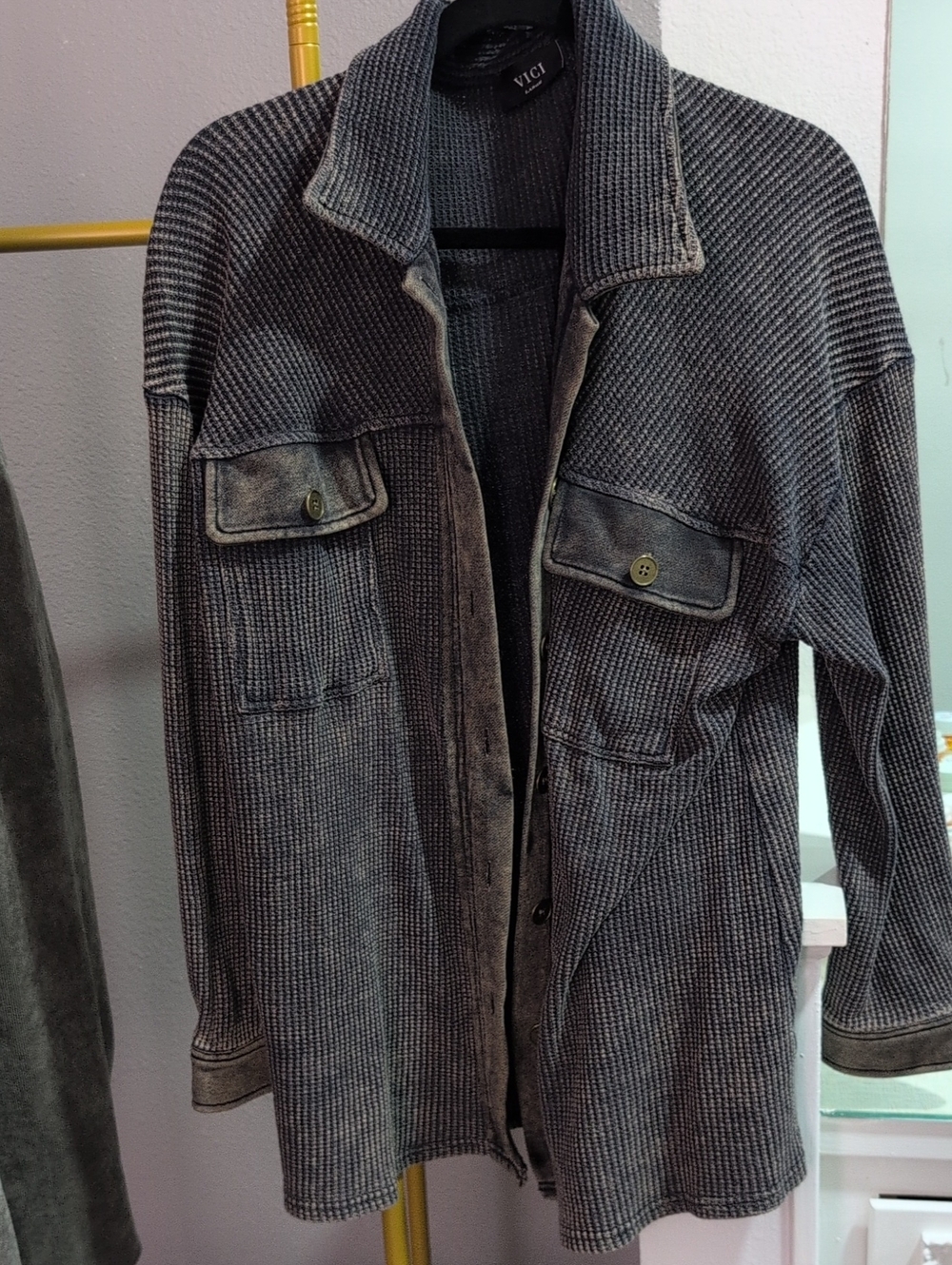 VICI Charcoal Gray Textured Button-Front Overshirt